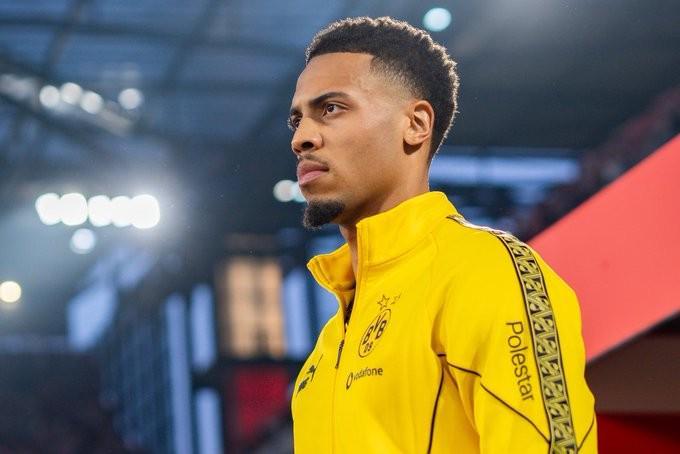 图片报：恩梅加年薪涨至1000万欧，合同含2027年生效的解约条款